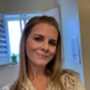 Meet your Posher, Leah